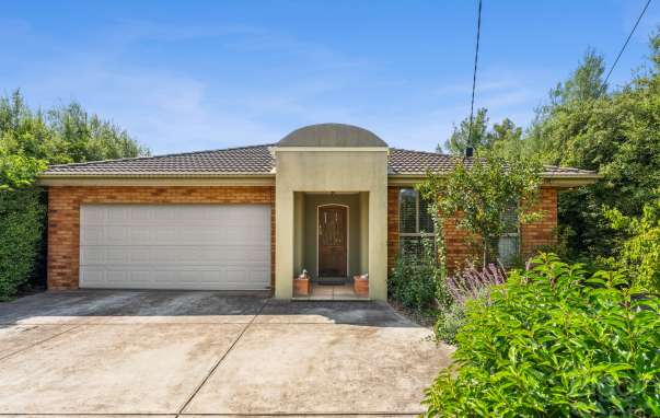 13 Smith Street, Daylesford, VIC, Daylesford - Image 1
