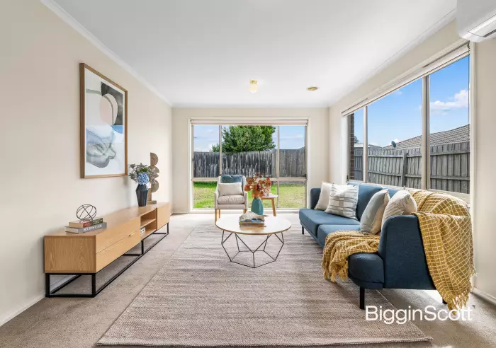 5 Sunbird Avenue, Cranbourne, VIC, Cranbourne - Thumbnail 3
