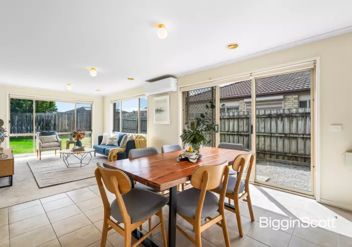 5 Sunbird Avenue, Cranbourne, VIC, Cranbourne - Thumbnail 5