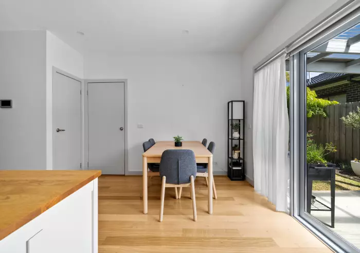 2c Taylor Avenue, Reservoir, VIC, Reservoir - Thumbnail 6