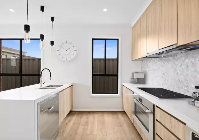 25 River Redgum Boulevard, Donnybrook, VIC, Donnybrook - Thumbnail 5
