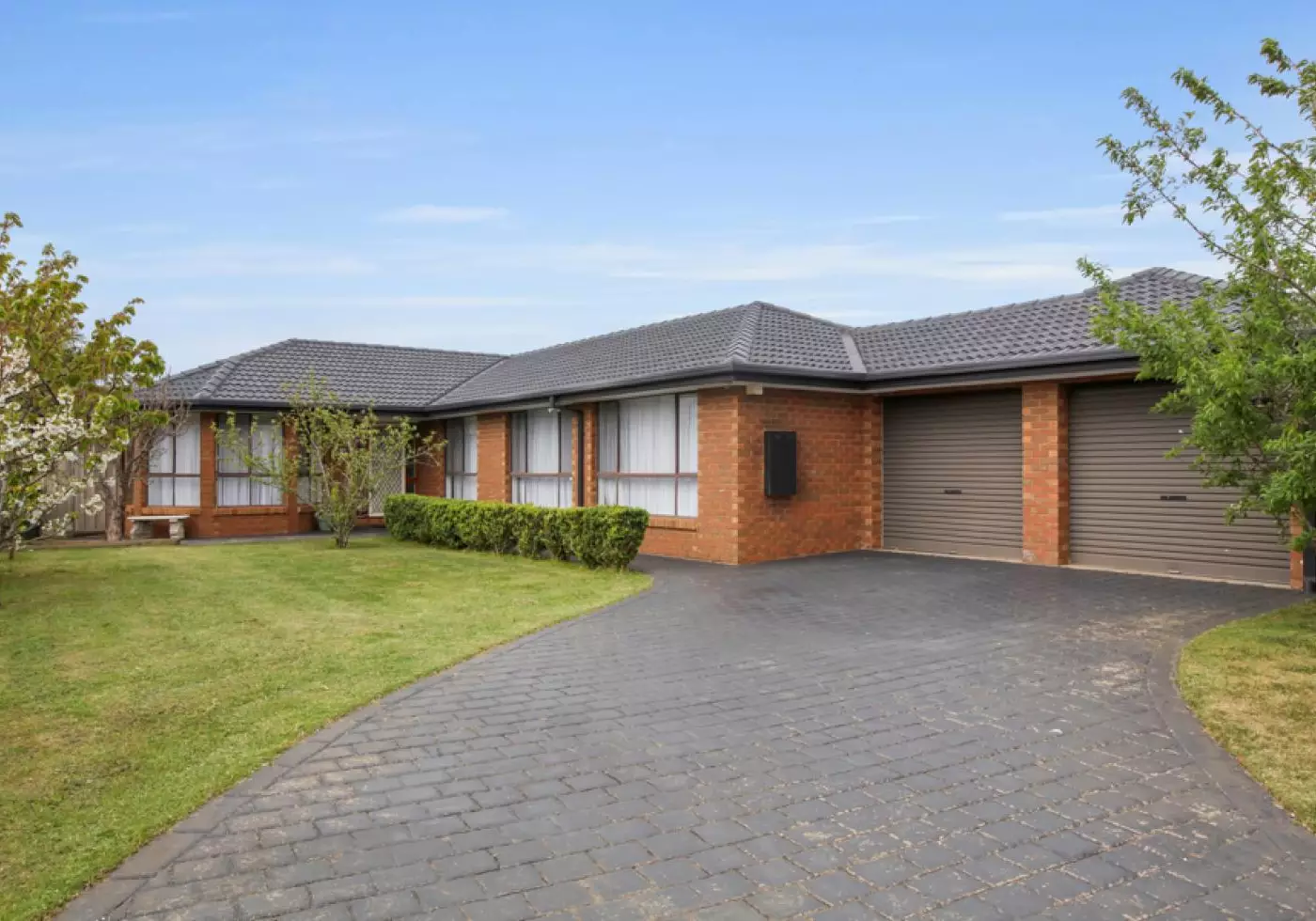 74 Canonbury Circle, Seabrook, VIC, Seabrook - Thumbnail 2