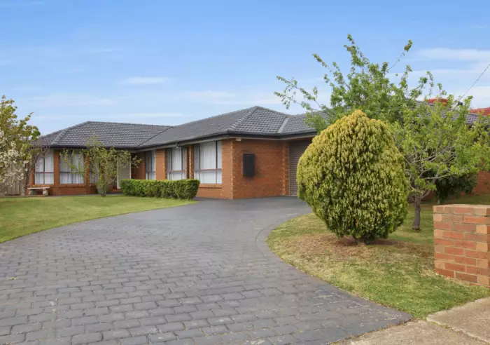 74 Canonbury Circle, Seabrook, VIC, Seabrook - Thumbnail 3
