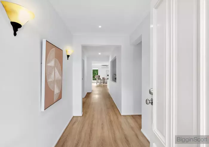32 Hummingbird Boulevard, Tarneit, VIC, Tarneit - Thumbnail 5