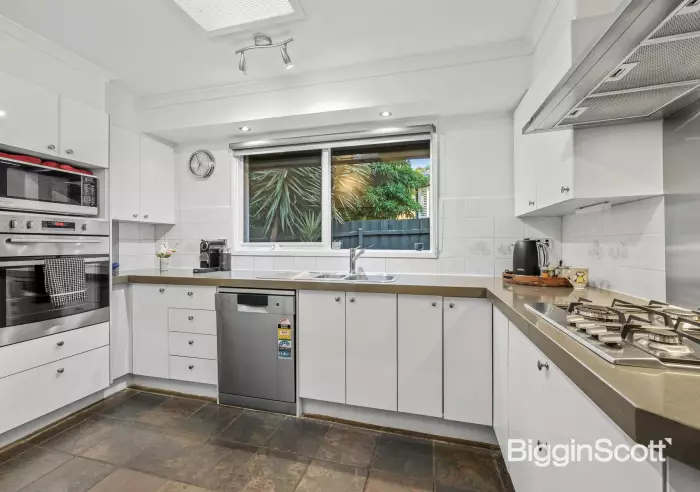 10 Hamilton Court, Watsonia North, VIC, Watsonia North - Thumbnail 6