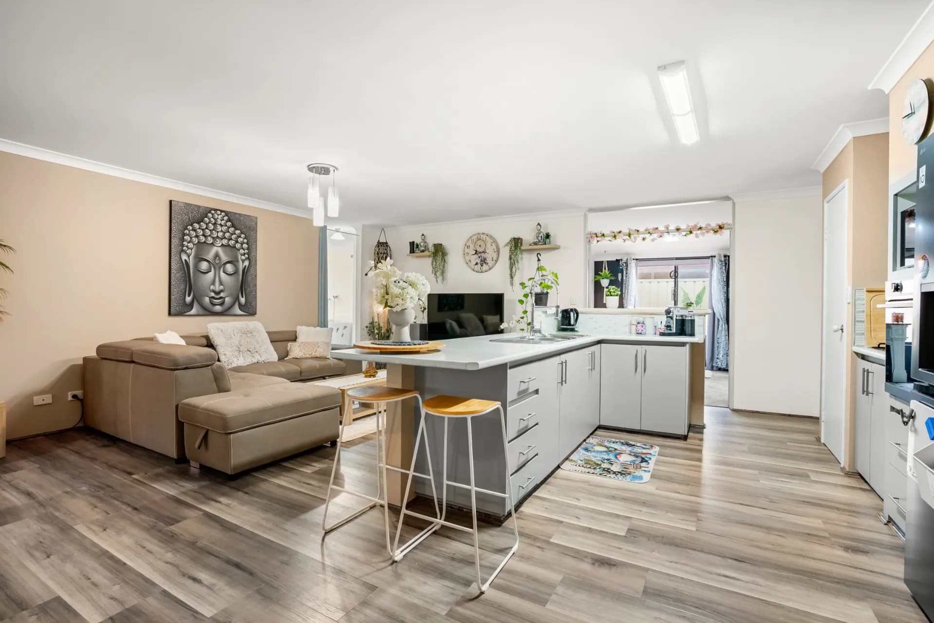 63 Fairview Drive, Waikiki - Thumbnail 7