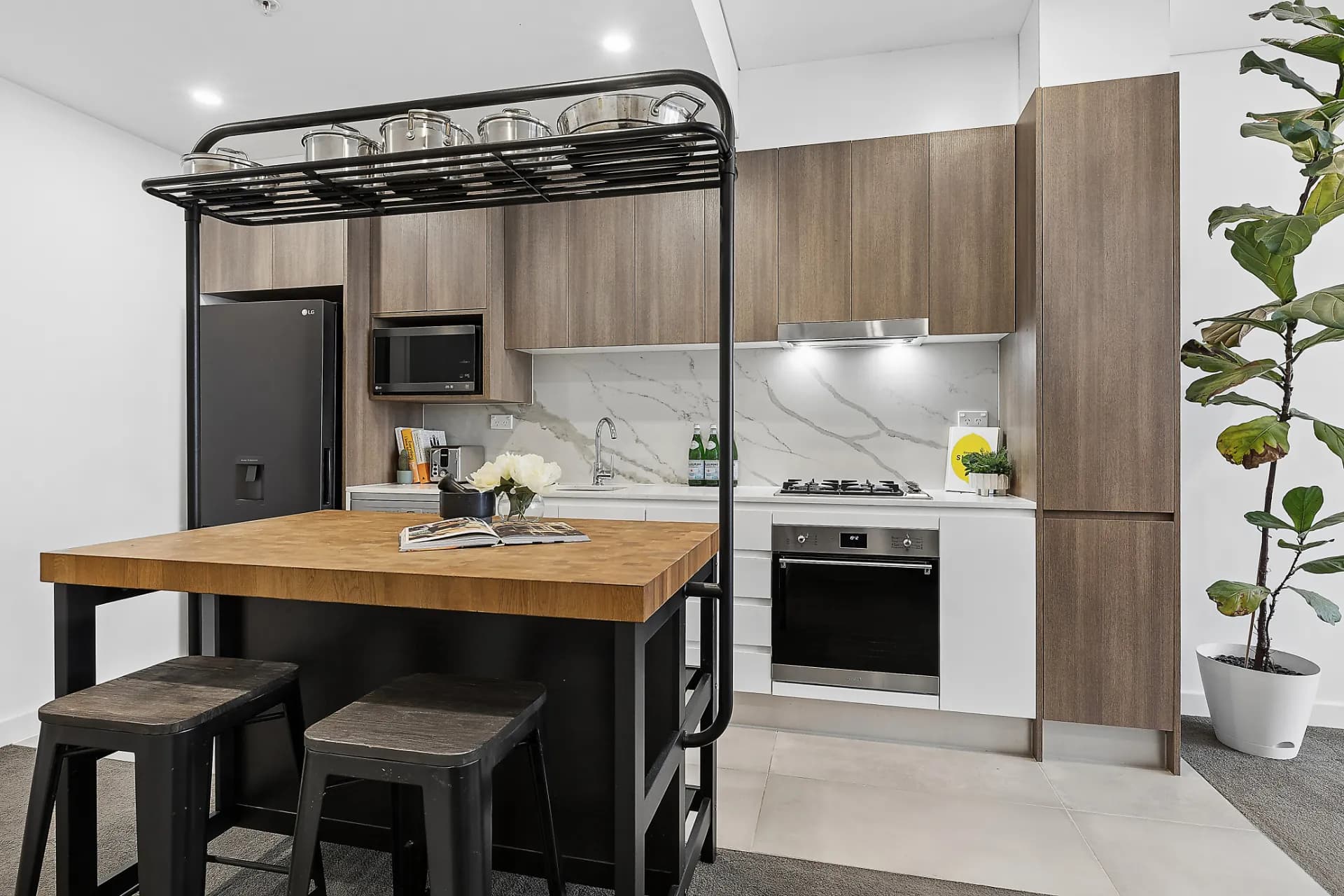 319/93 Regent Street, Kogarah - Thumbnail 8