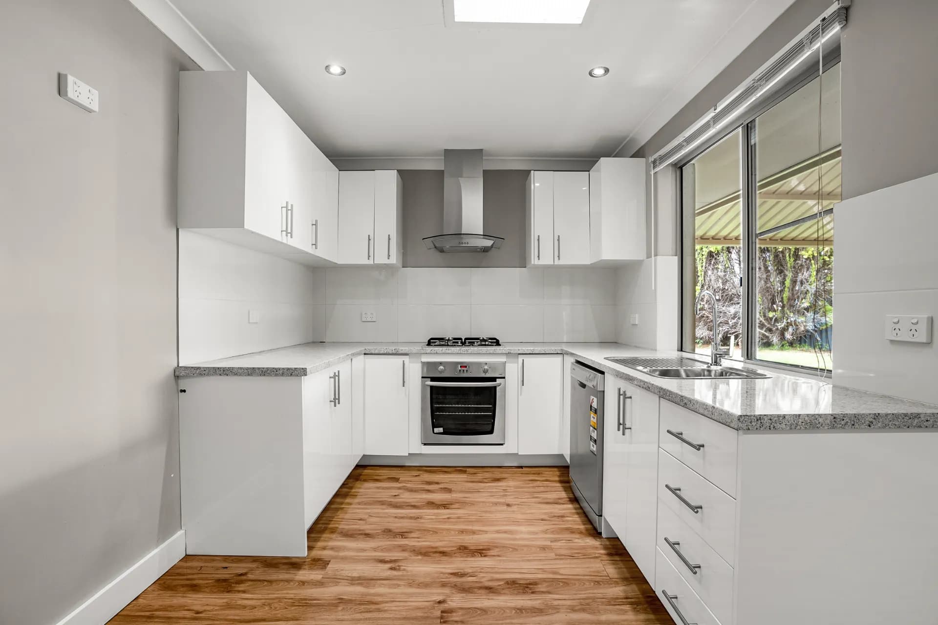 10 Kensington Court, Cooloongup - Thumbnail 6
