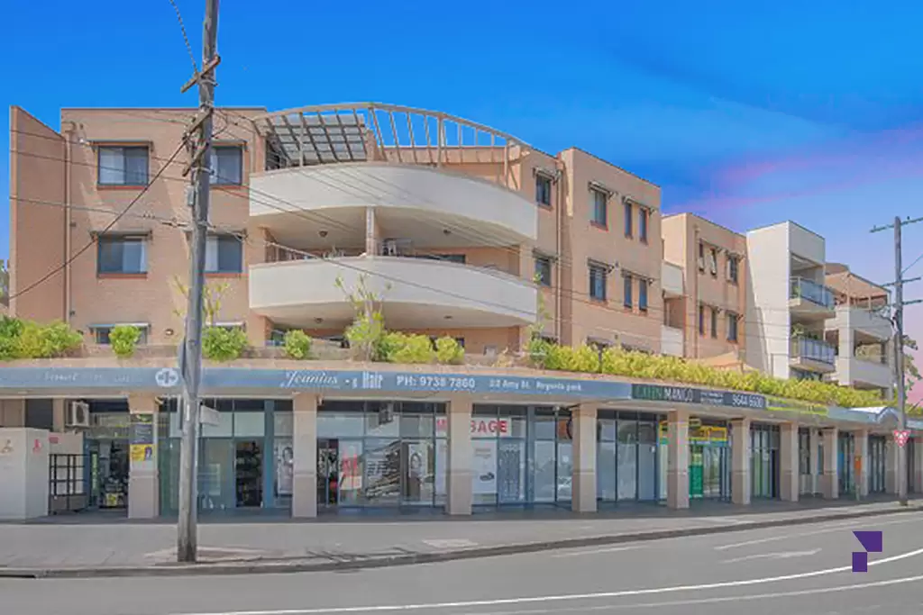 16/2 Amy Street, Regents Park - Image 1