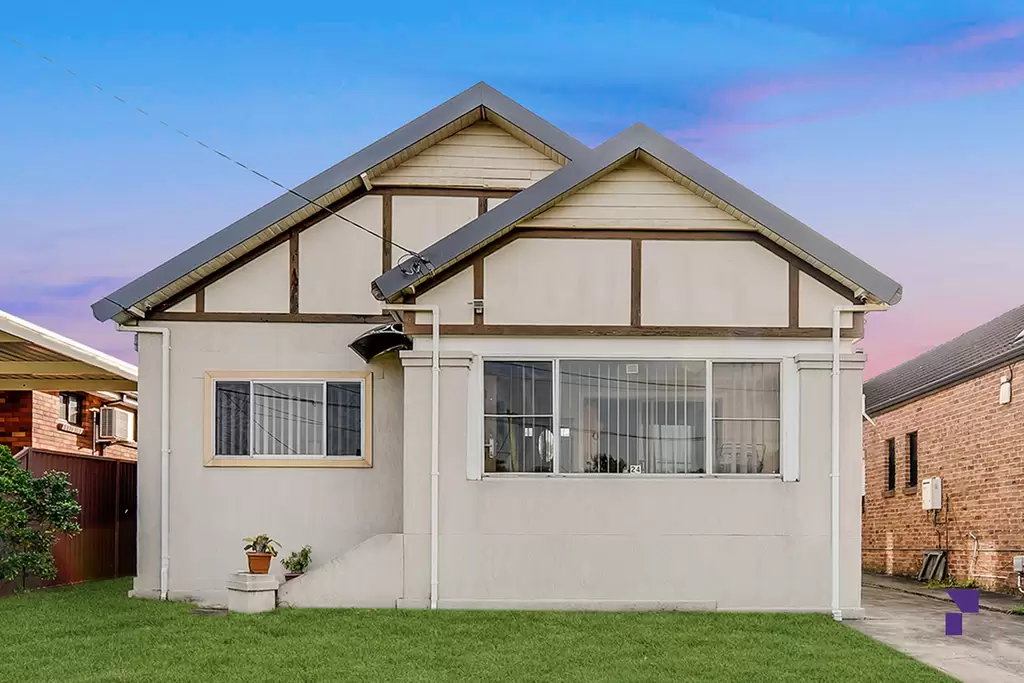 24 Gosling Street, Greenacre - Image 1