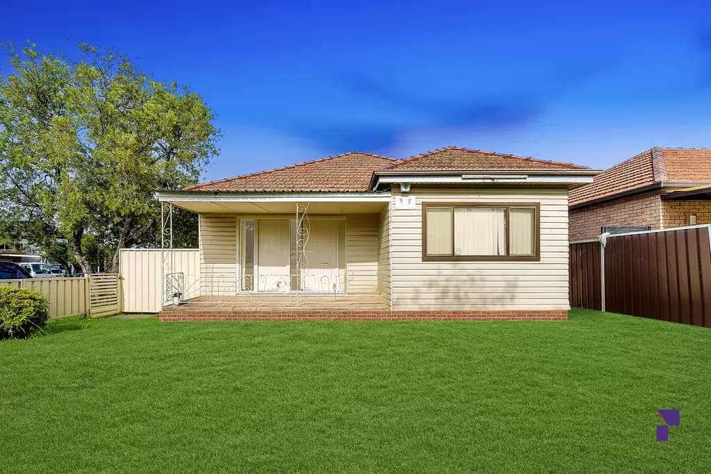 34A Old Kent Road, Greenacre - Image 1
