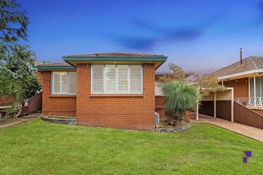 20 Buckwall Avenue, Greenacre - Image 1