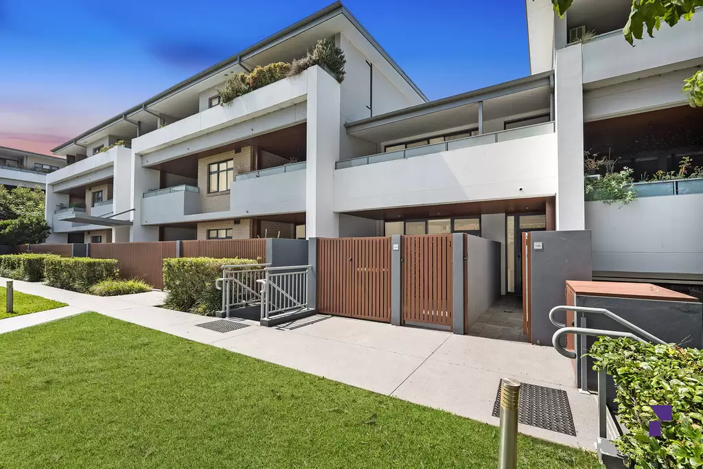106/98 Payten Avenue, Roselands - Image 1