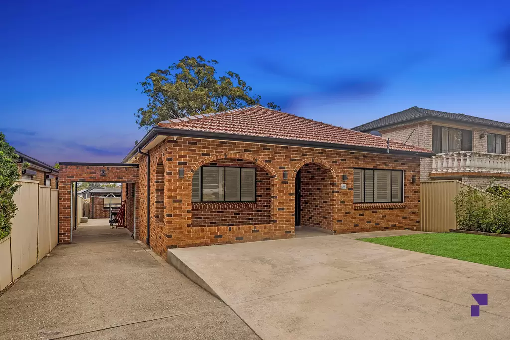 4A Greenacre Road, Greenacre - Image 1