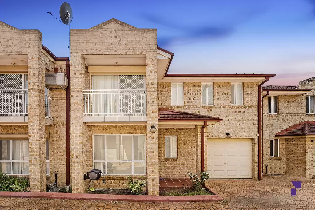3/17-19 Mayberry Crescent, Liverpool - Image 1