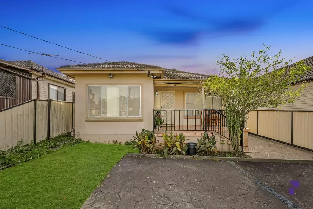 19 Fairview Street, Guildford - Image 1