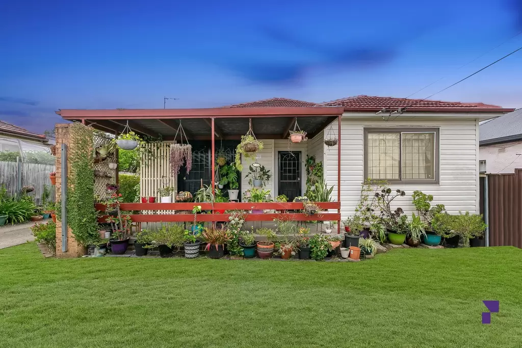 195 Juno Parade, Greenacre - Image 1