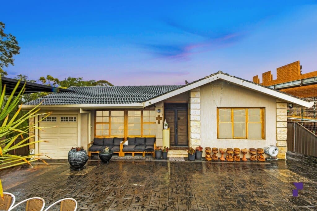 128 Greenacre Road, Greenacre - Image 1