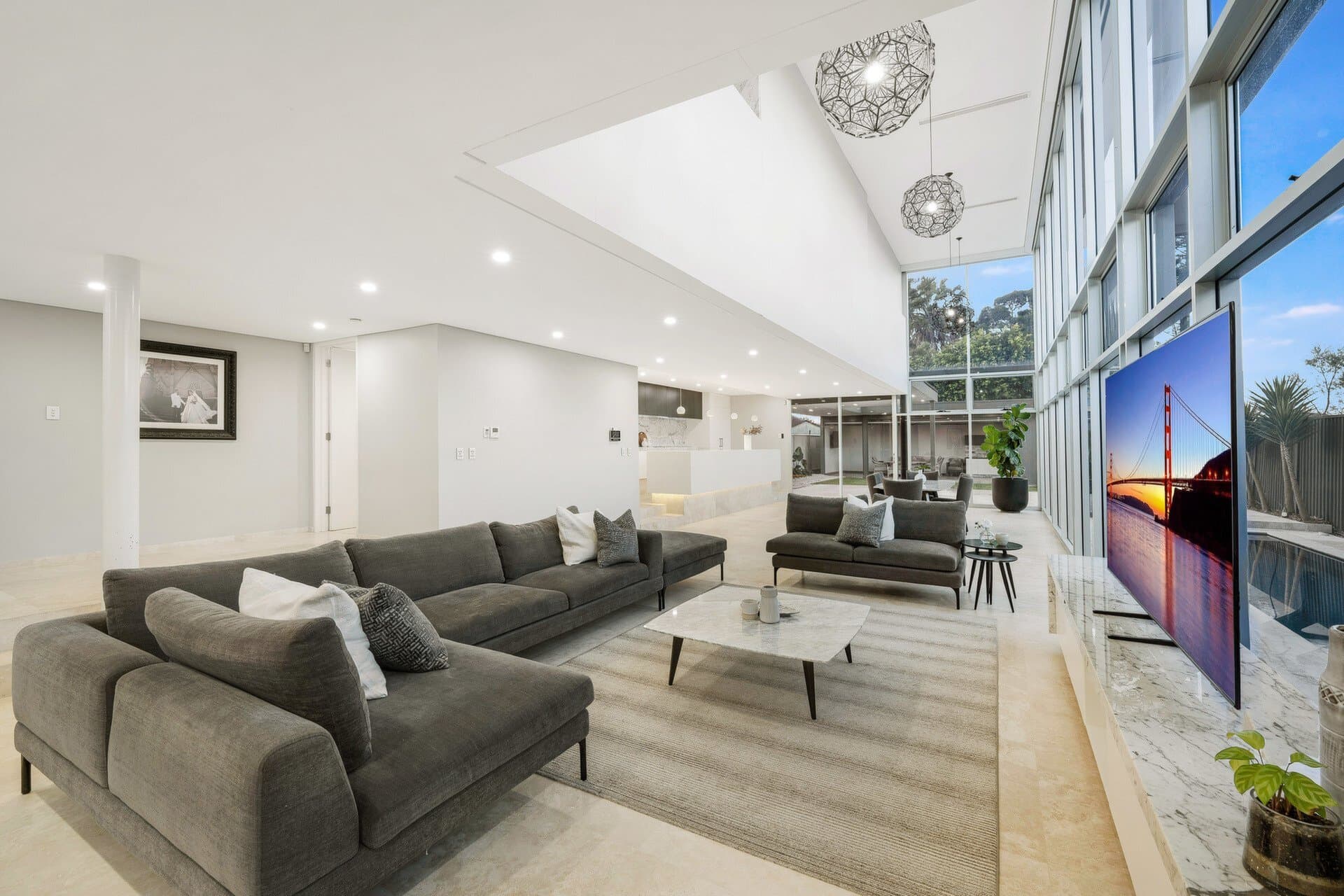 29 Shellcote Road, Greenacre - Thumbnail 4