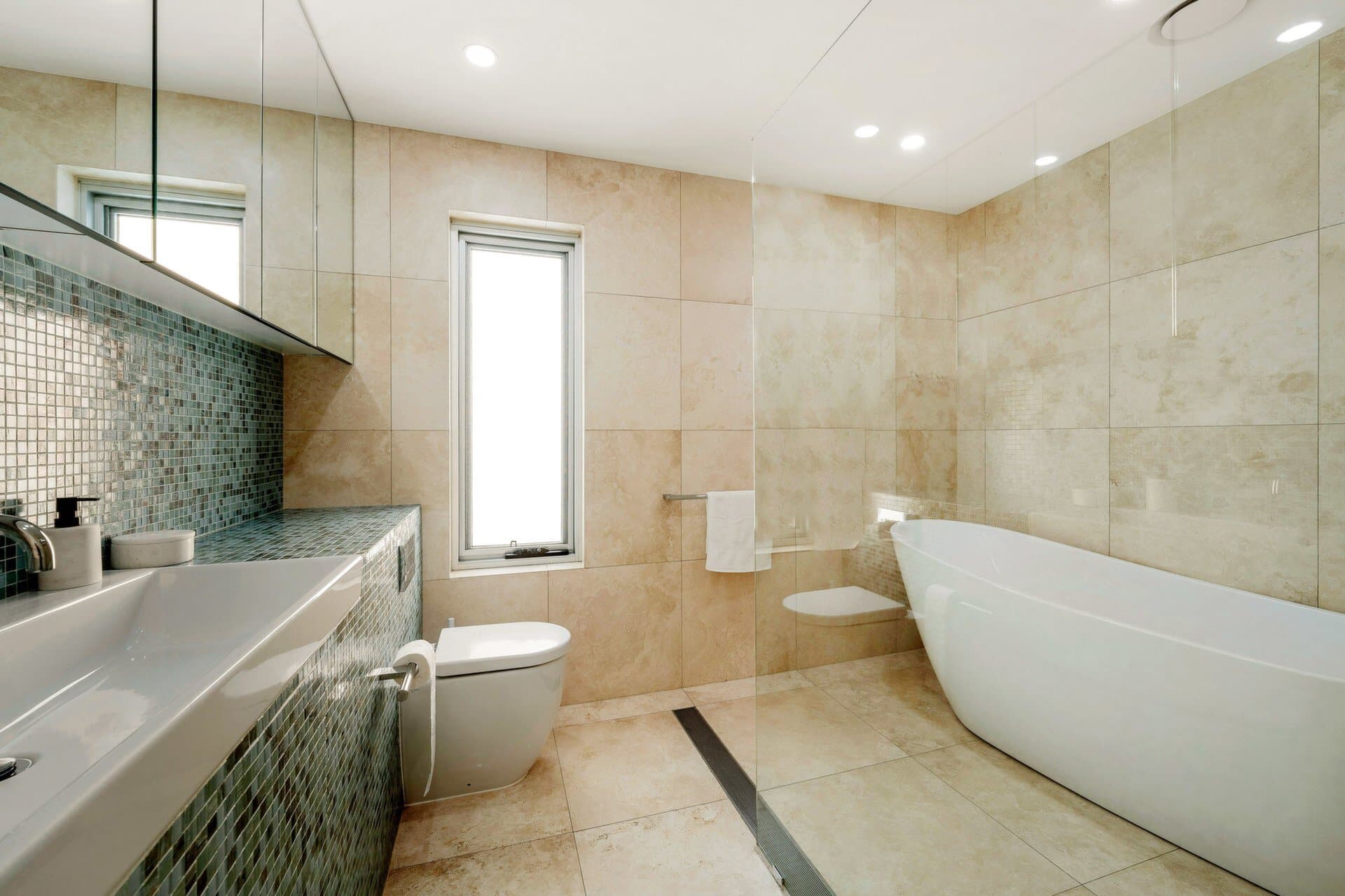 29 Shellcote Road, Greenacre - Thumbnail 7