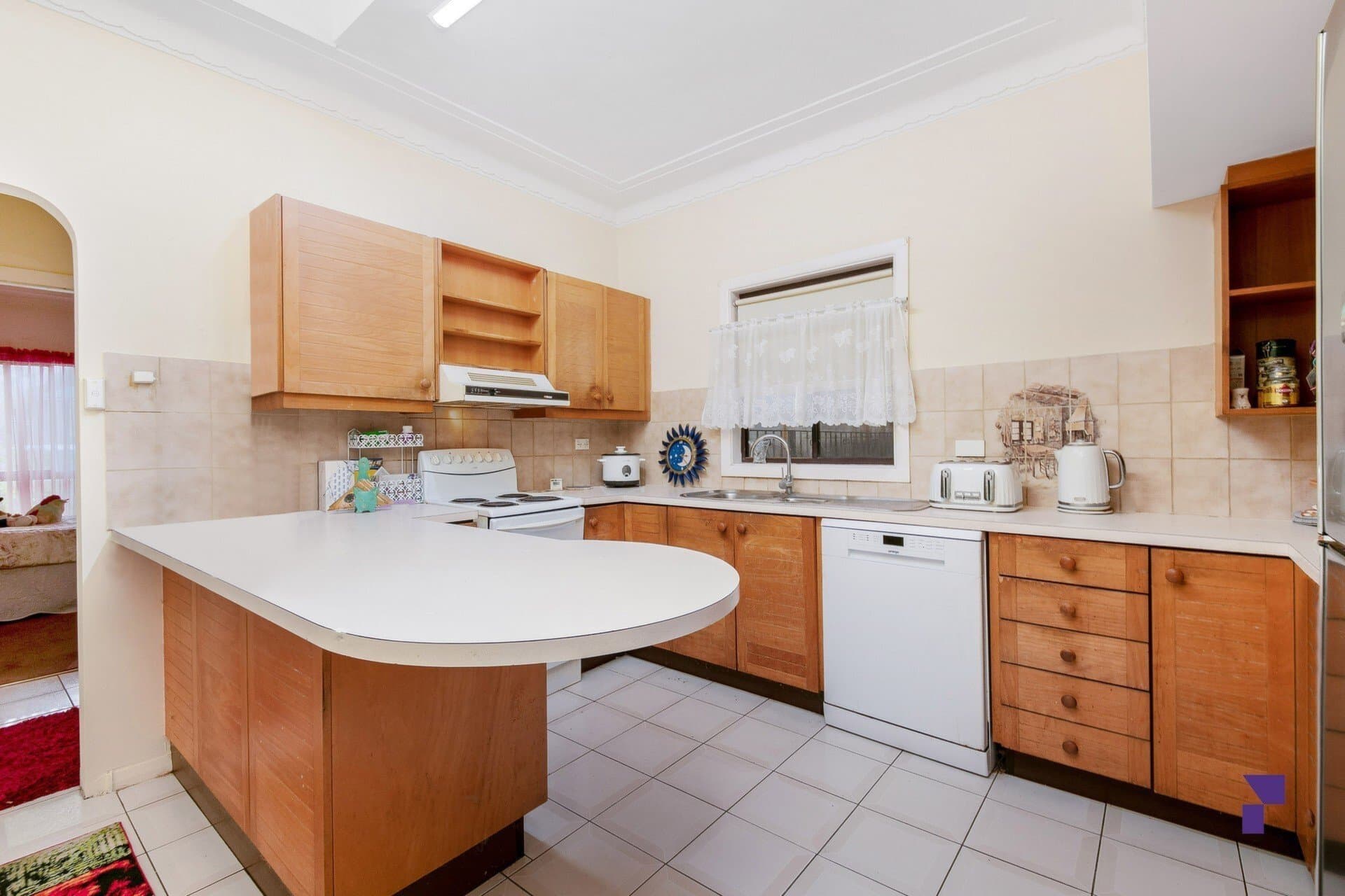 4 Iris Street, Sefton - Thumbnail 2
