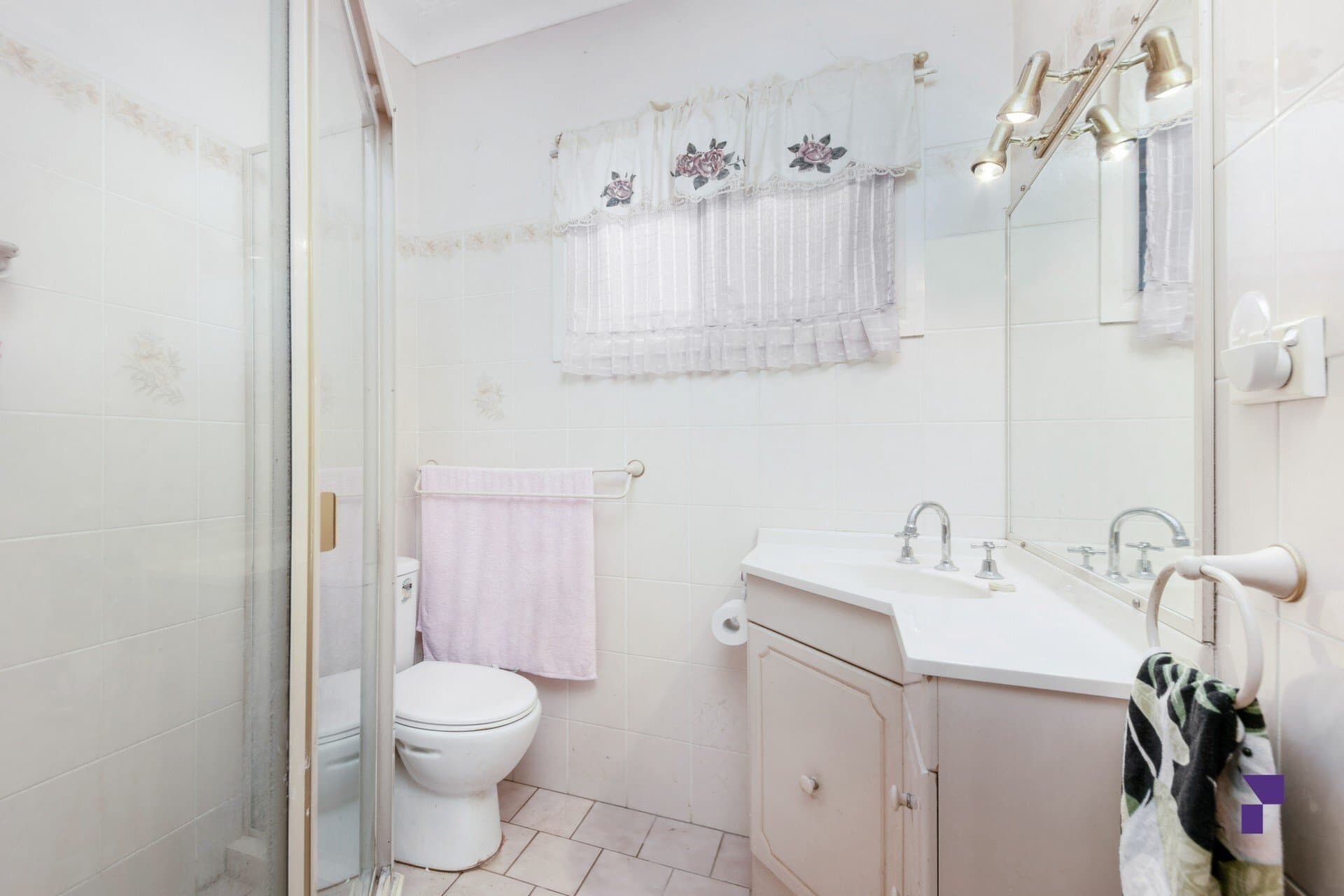 4 Iris Street, Sefton - Thumbnail 7