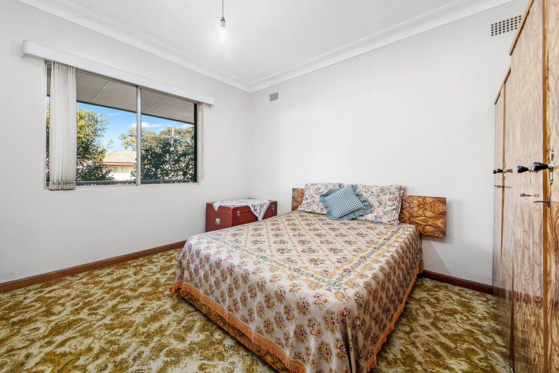 1 Chiswick Road, Greenacre - Thumbnail 6