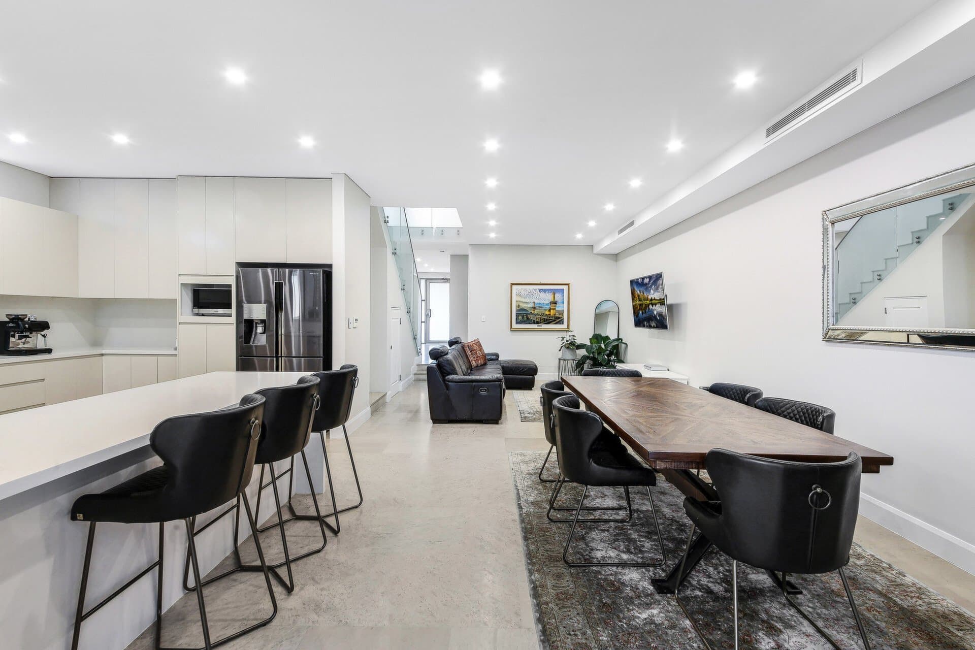 125 Banksia Road, Greenacre - Thumbnail 4