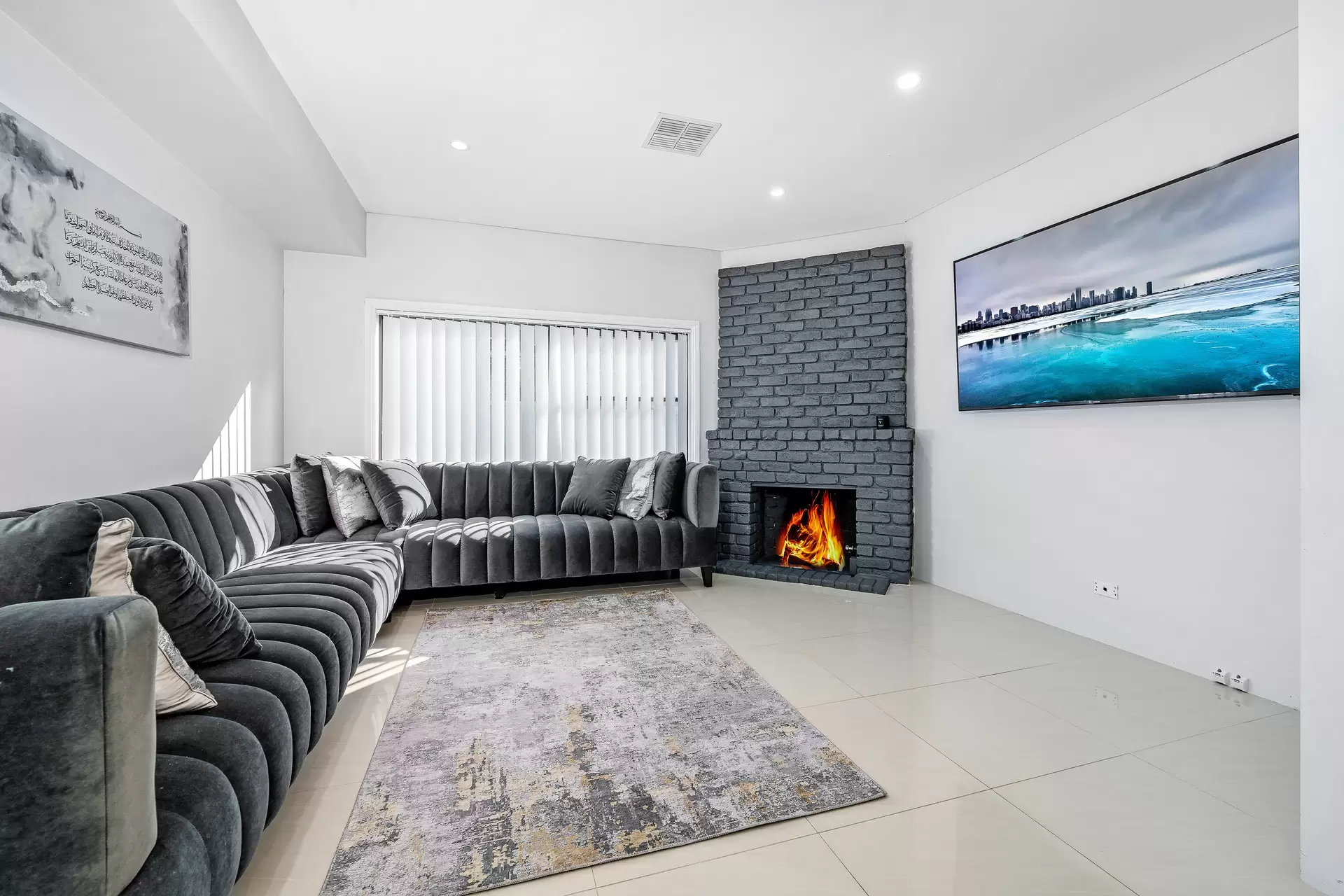 73 Stoddart Street, Roselands - Thumbnail 7