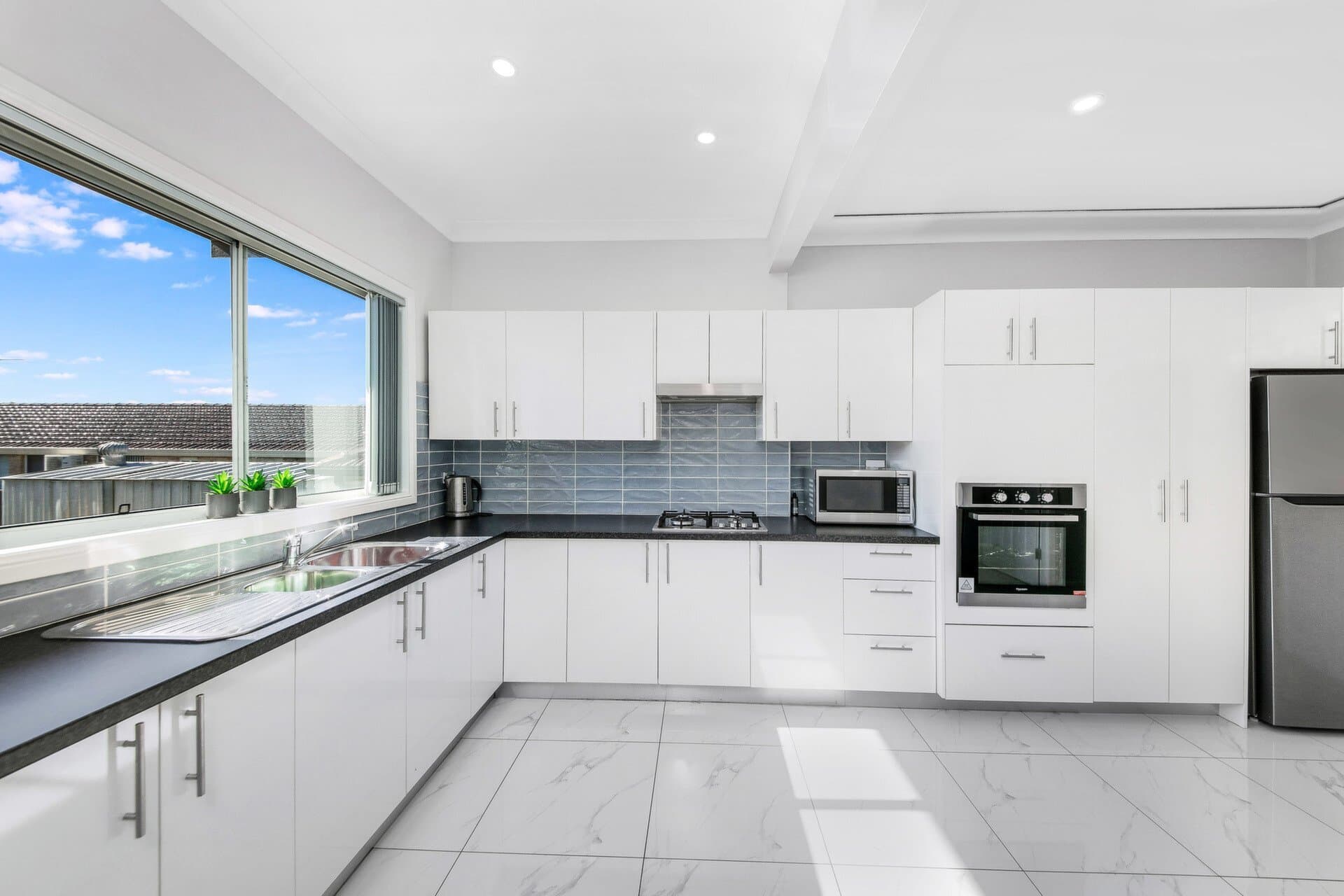 9 Telopea Street, Punchbowl - Thumbnail 3