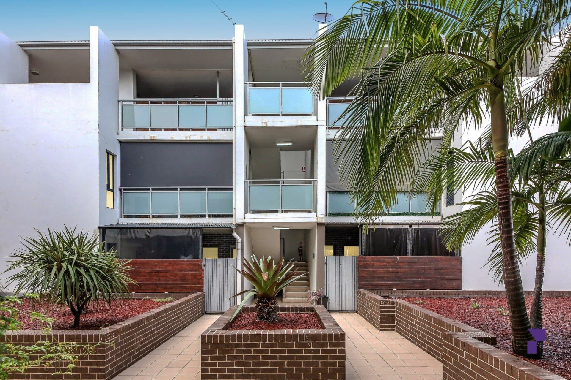 2/16 Boronia Road, Greenacre - Image 1