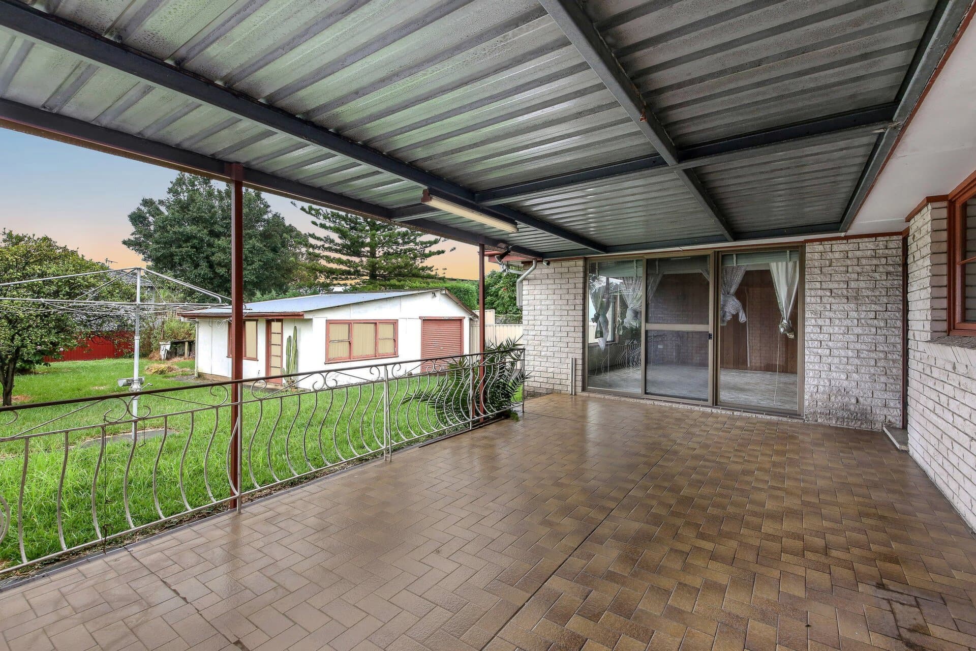 129 Banksia Road, Greenacre - Thumbnail 8