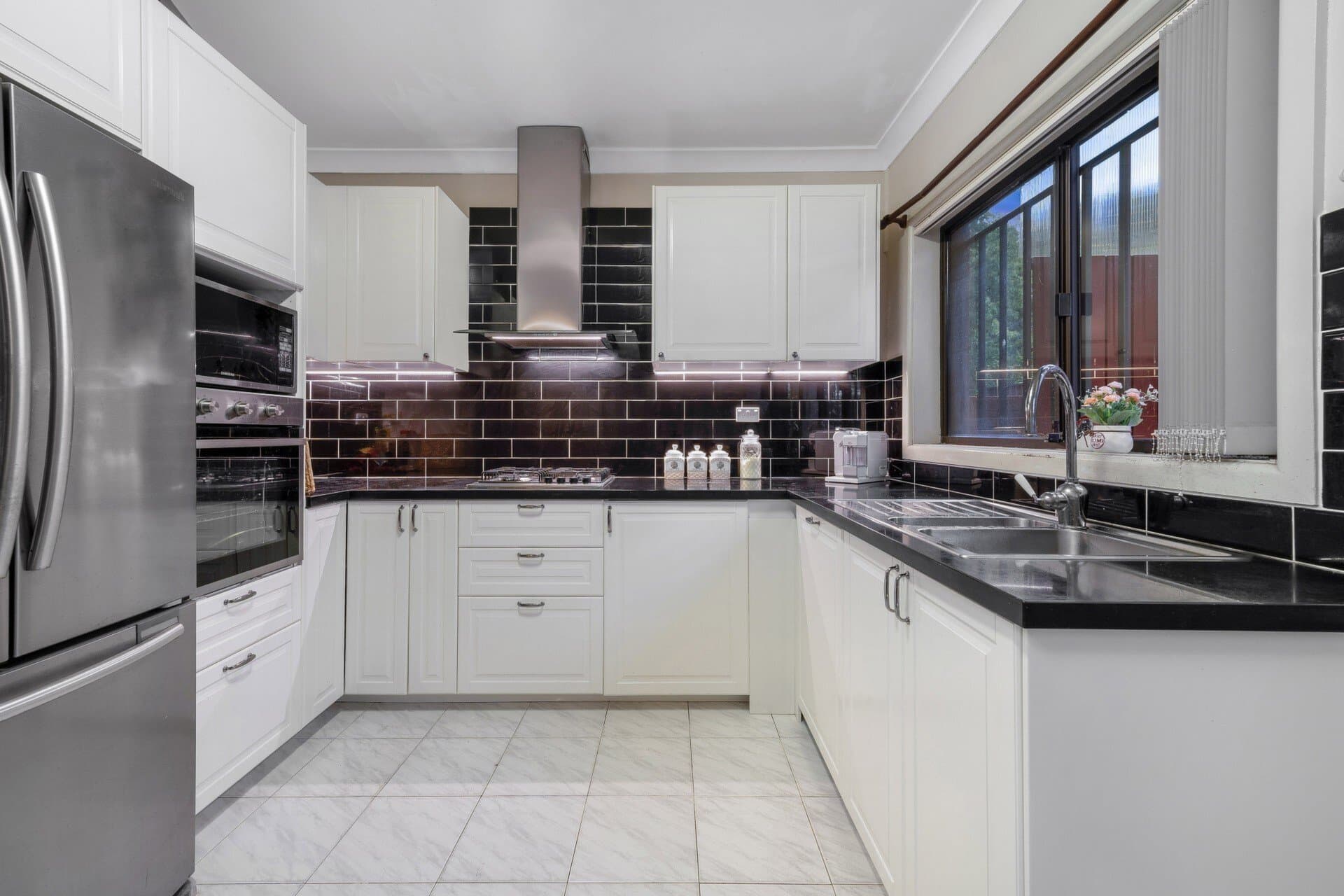 2/128 Meredith Street, Bankstown - Thumbnail 3