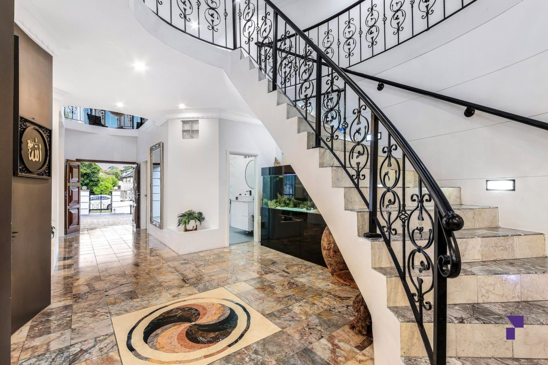 15 Banksia Road, Greenacre - Thumbnail 2