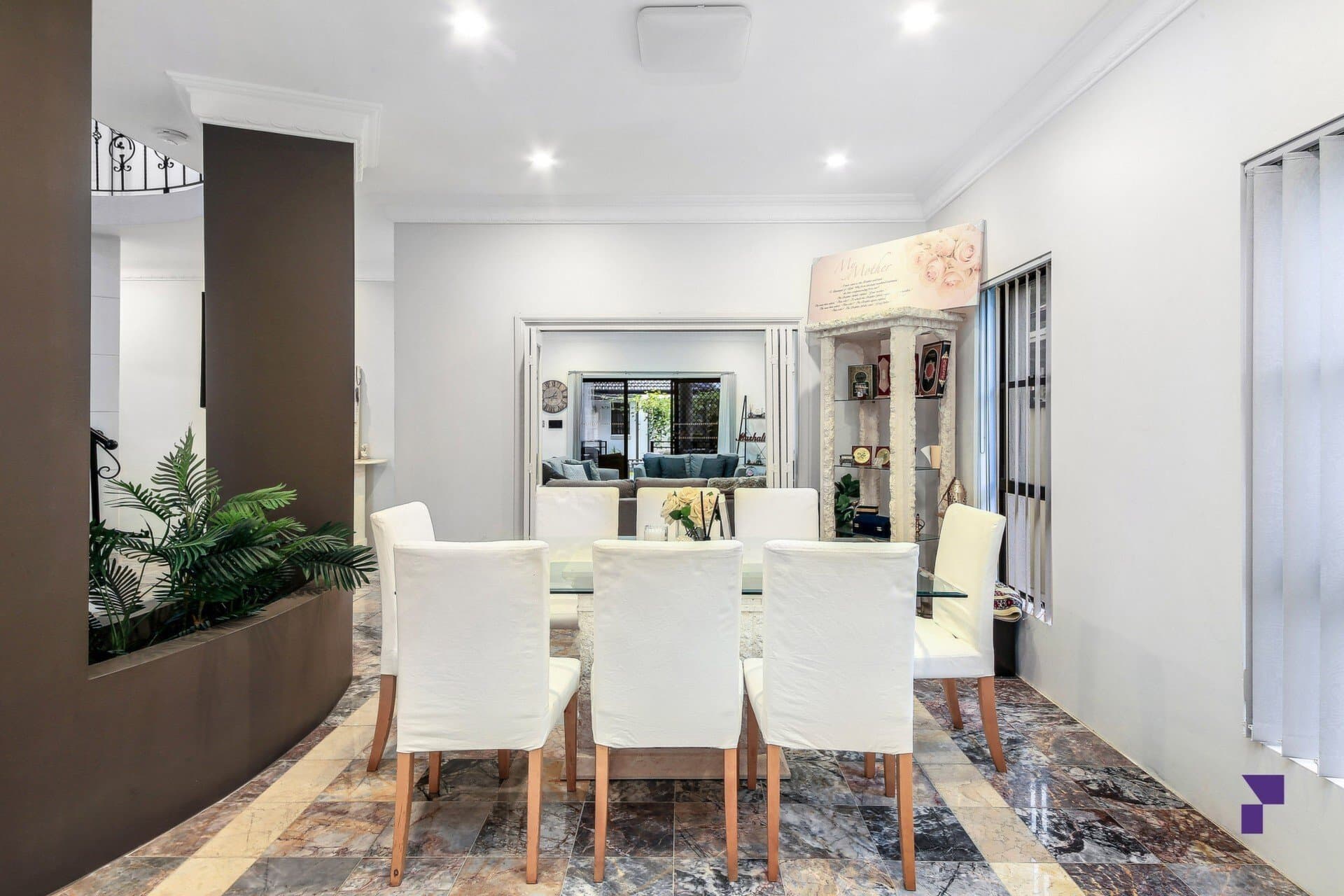 15 Banksia Road, Greenacre - Thumbnail 4