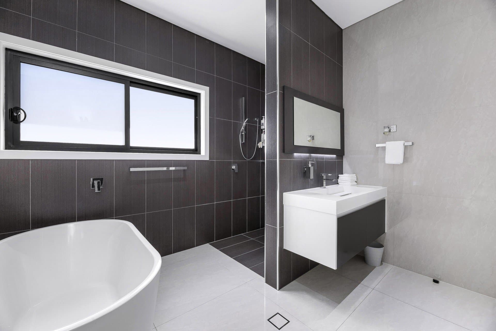 19 Tennyson Road, Greenacre - Thumbnail 7
