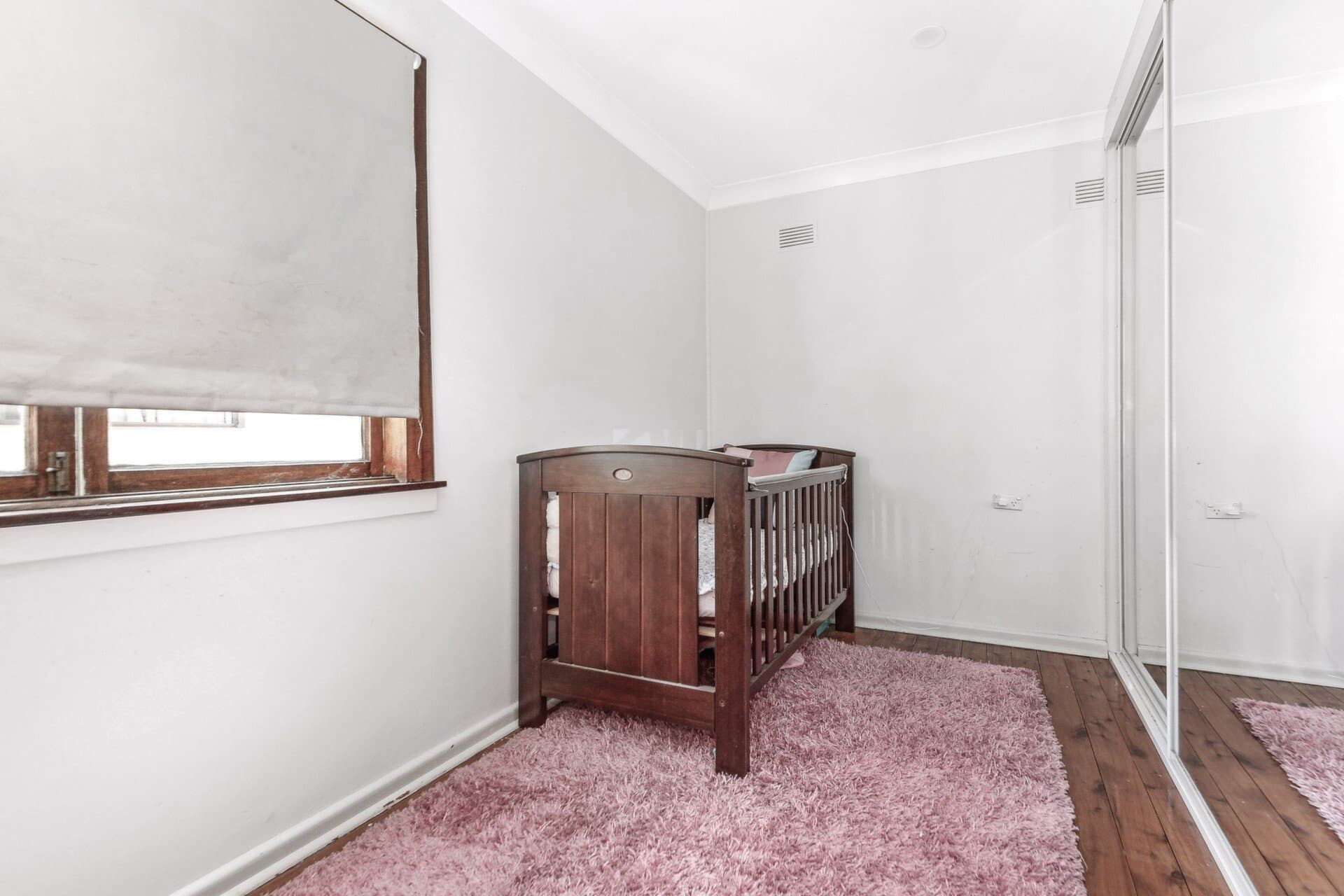 20 Galloway Street, Busby - Thumbnail 5