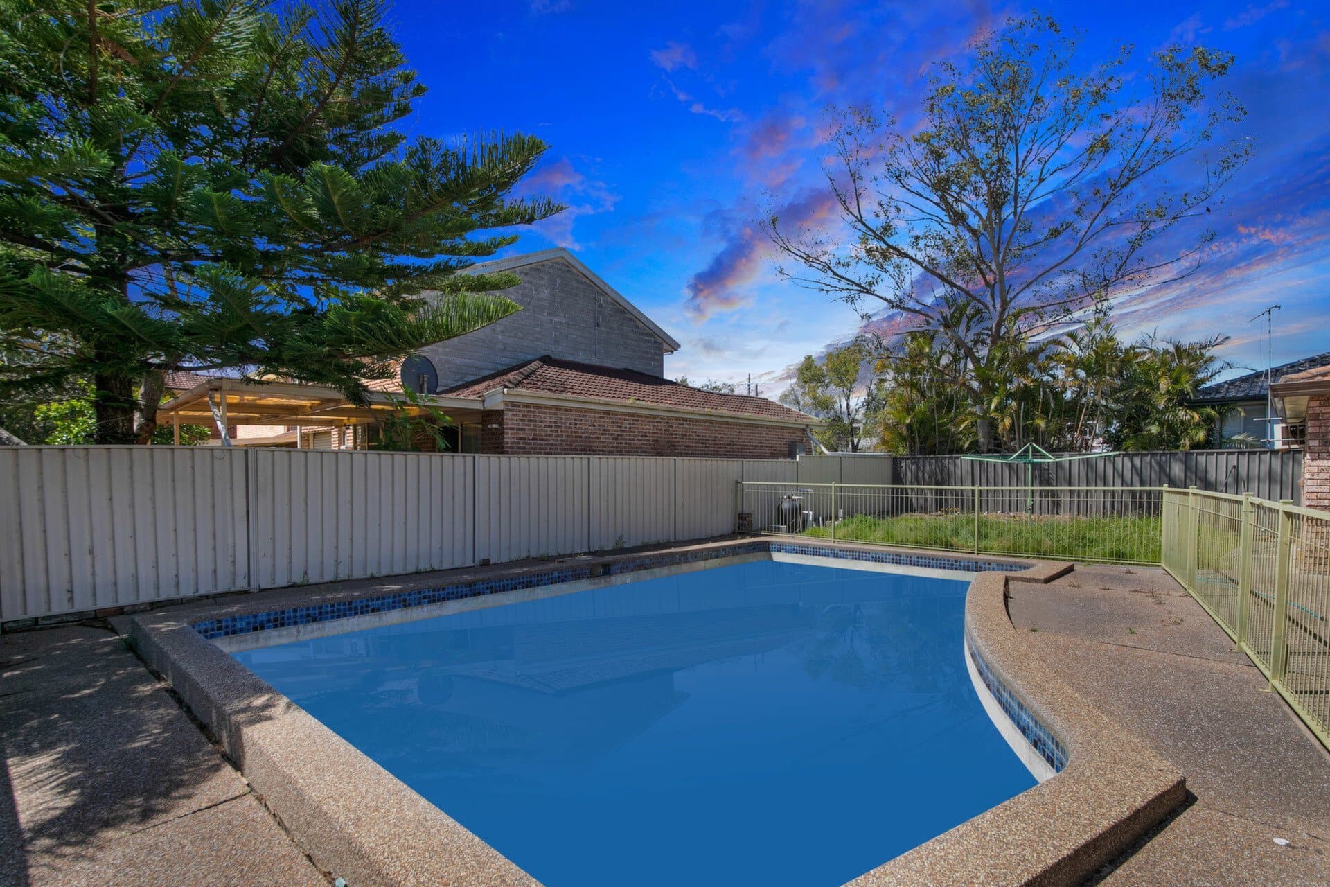13 & 13a Tennyson Road, Greenacre - Thumbnail 7