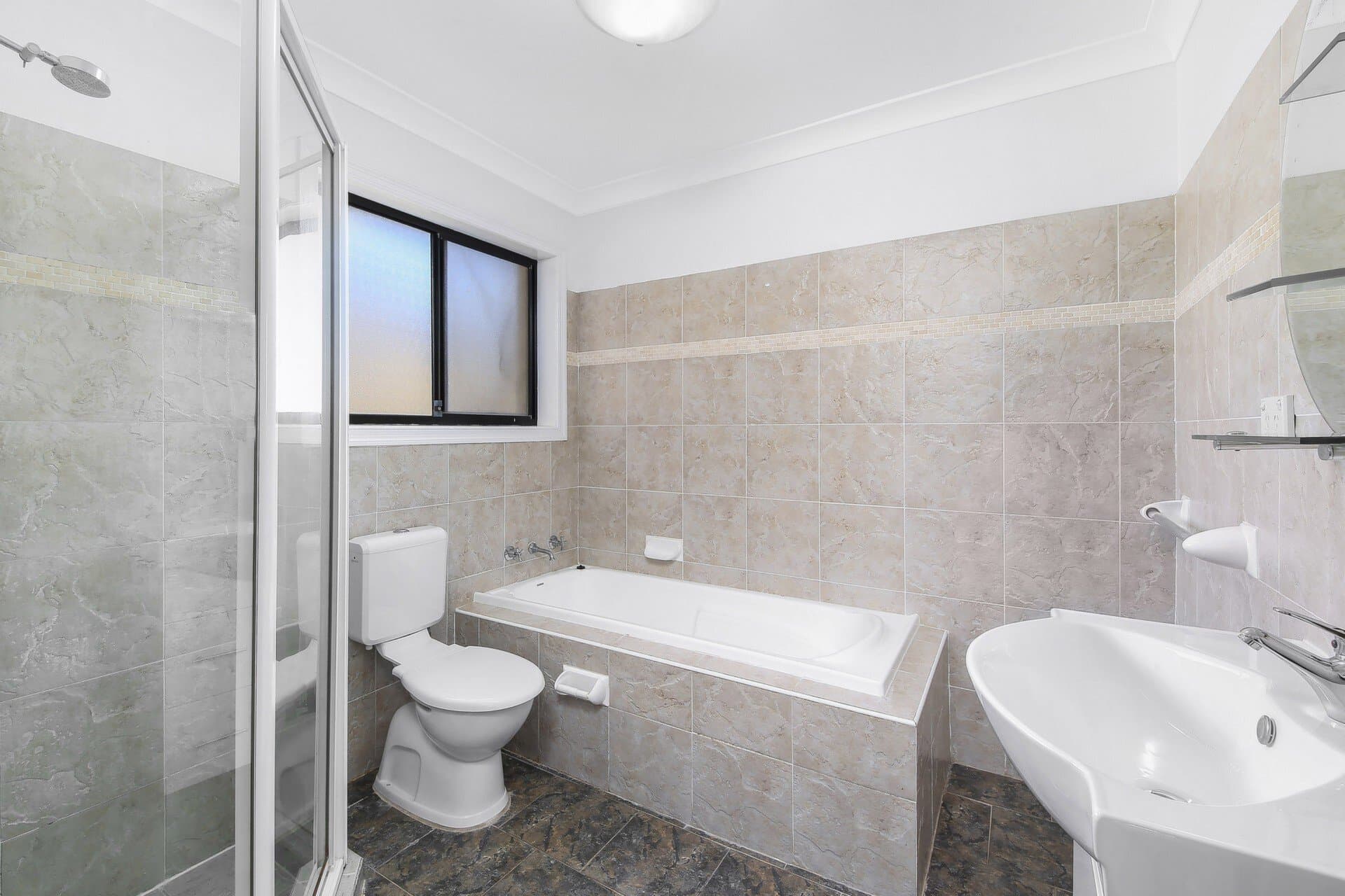 18/105 Bellevue Avenue, Georges Hall - Thumbnail 5