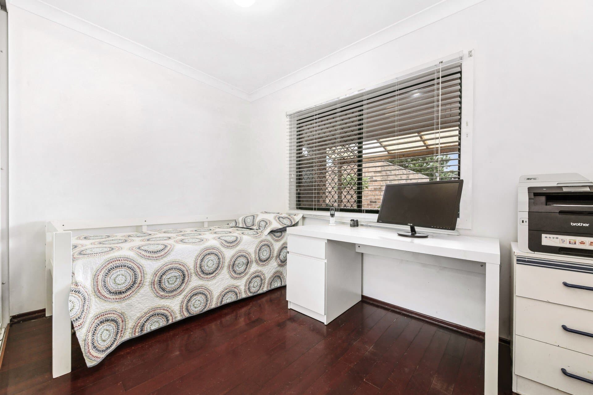 3/4 Old Kent Road, Greenacre - Thumbnail 5