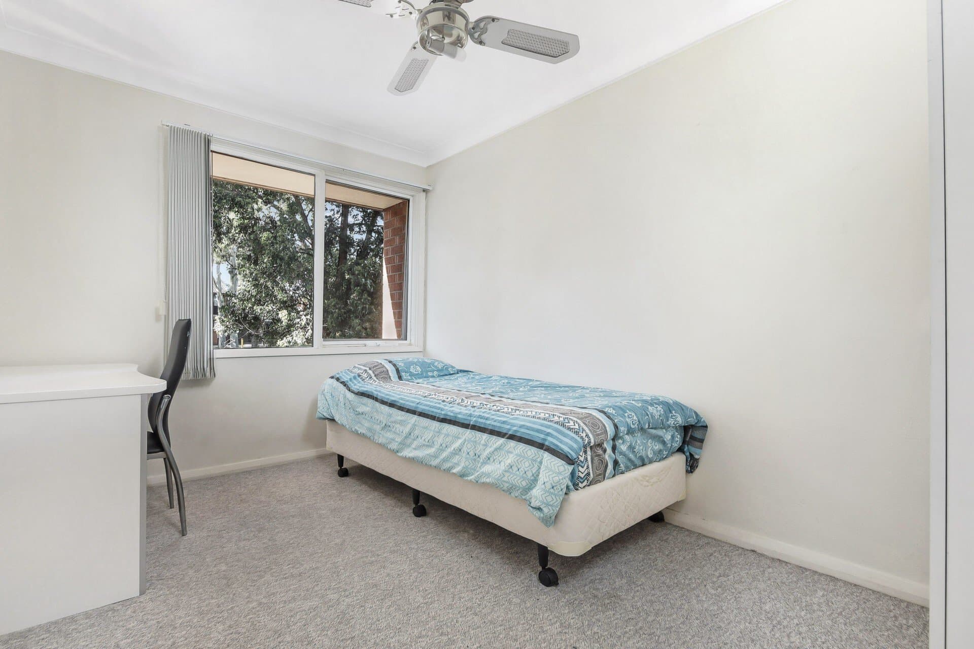 11/8A Chiswick Road, Greenacre - Thumbnail 5