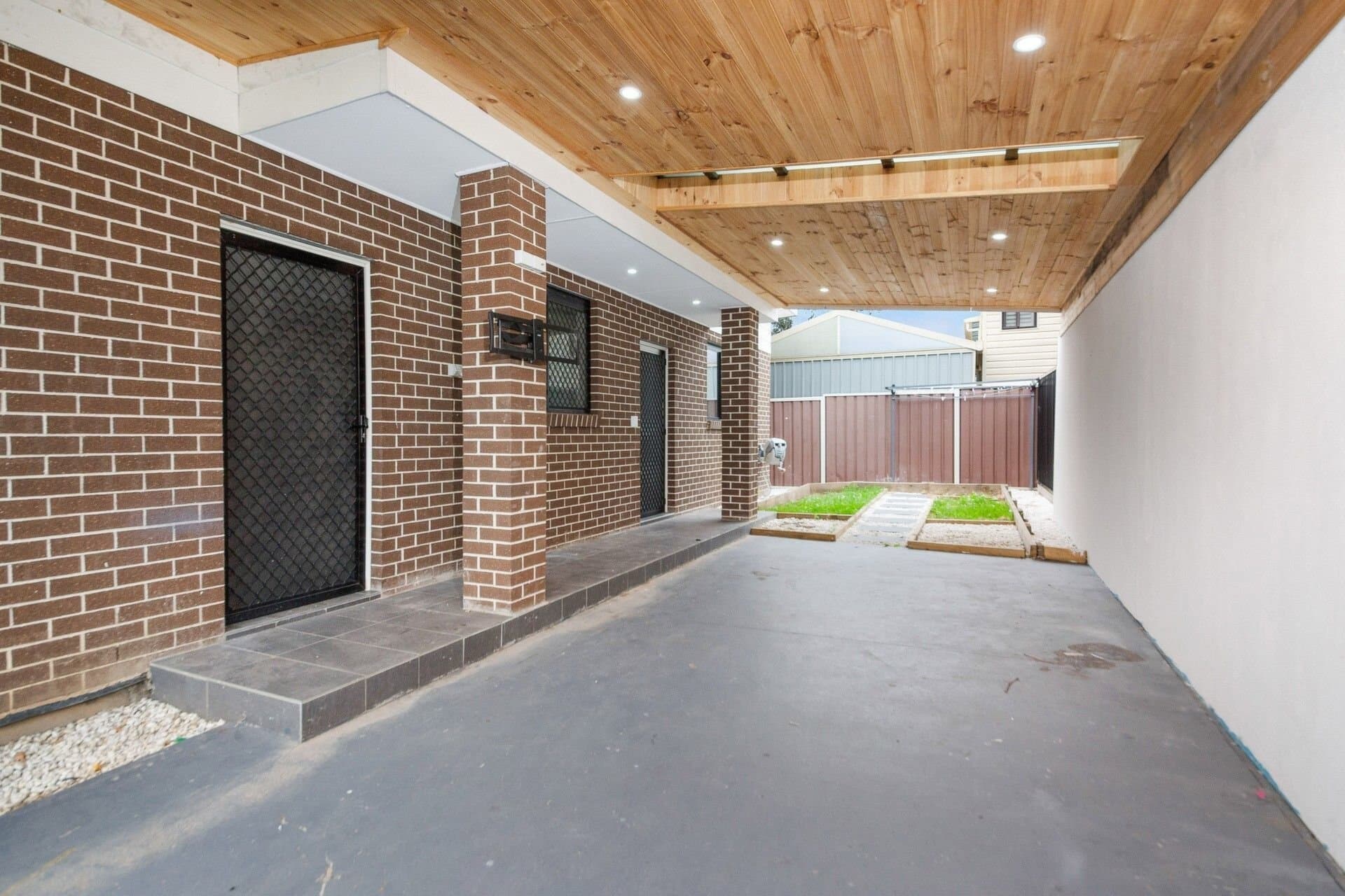121 Juno Parade, Greenacre - Thumbnail 8