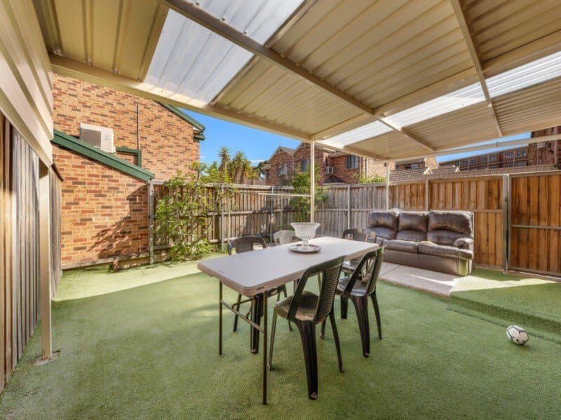 13/8-10 Watergum Way, Greenacre - Thumbnail 8