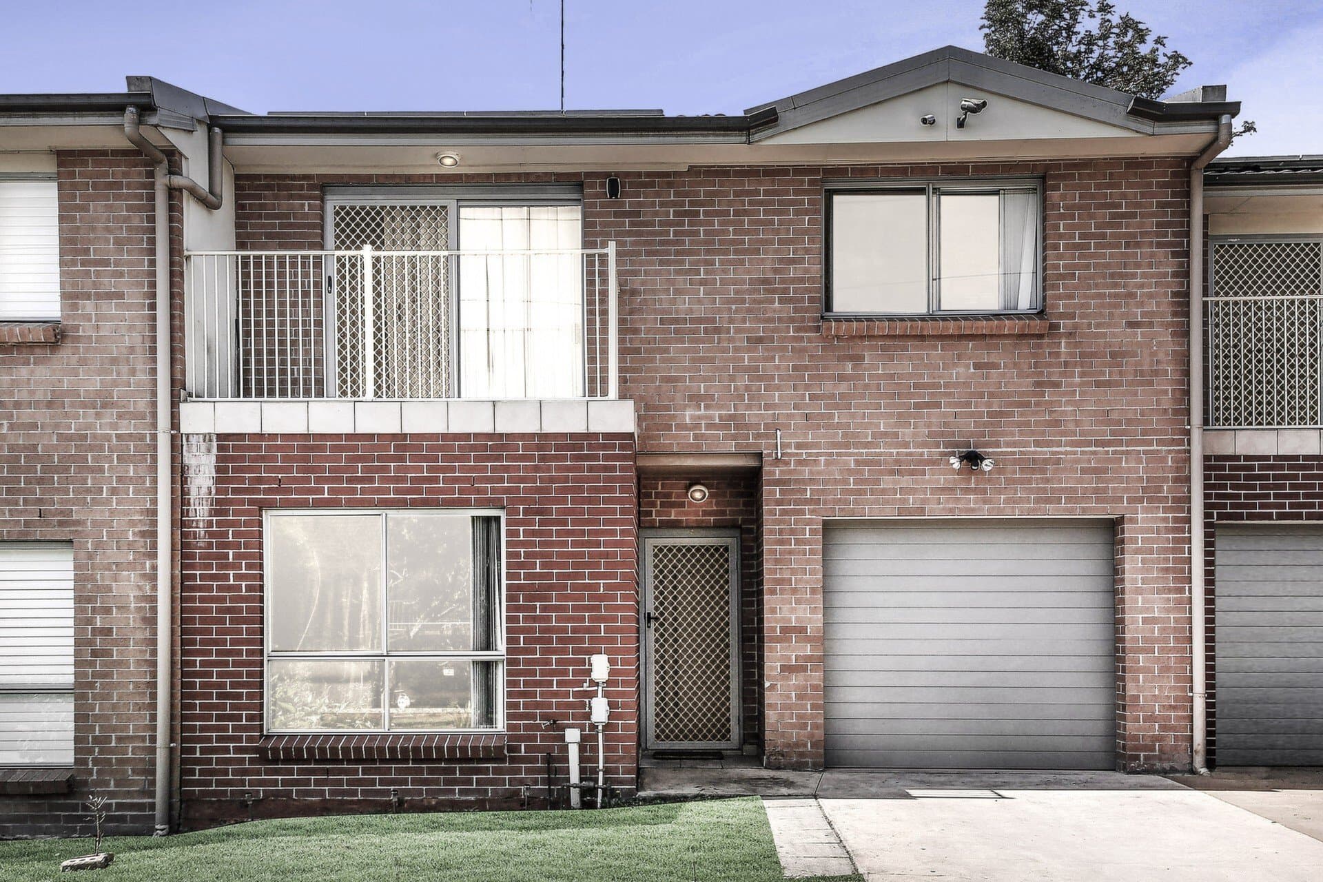 6/30 Chiswick Road, Greenacre - Image 1