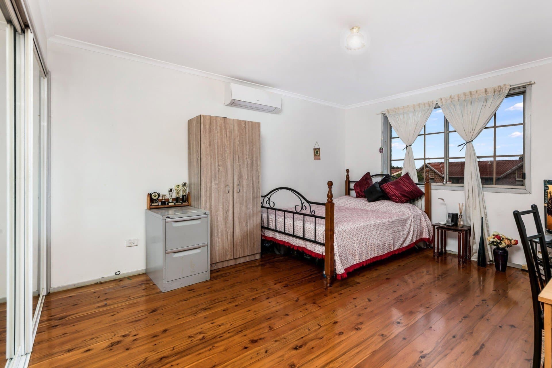 24/8-10 Watergum Way, Greenacre - Thumbnail 5