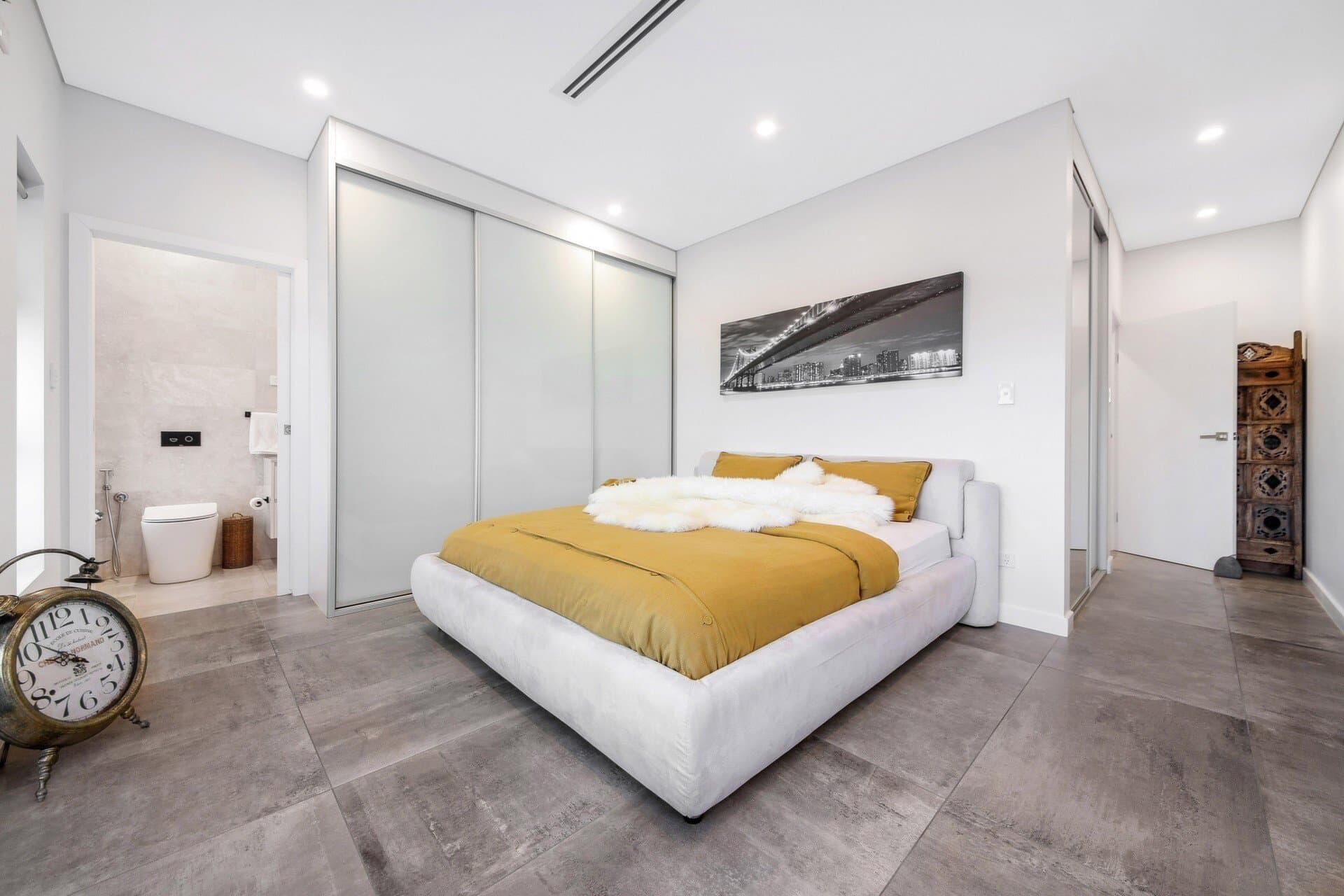 162 Wilbur Street, Greenacre - Thumbnail 5