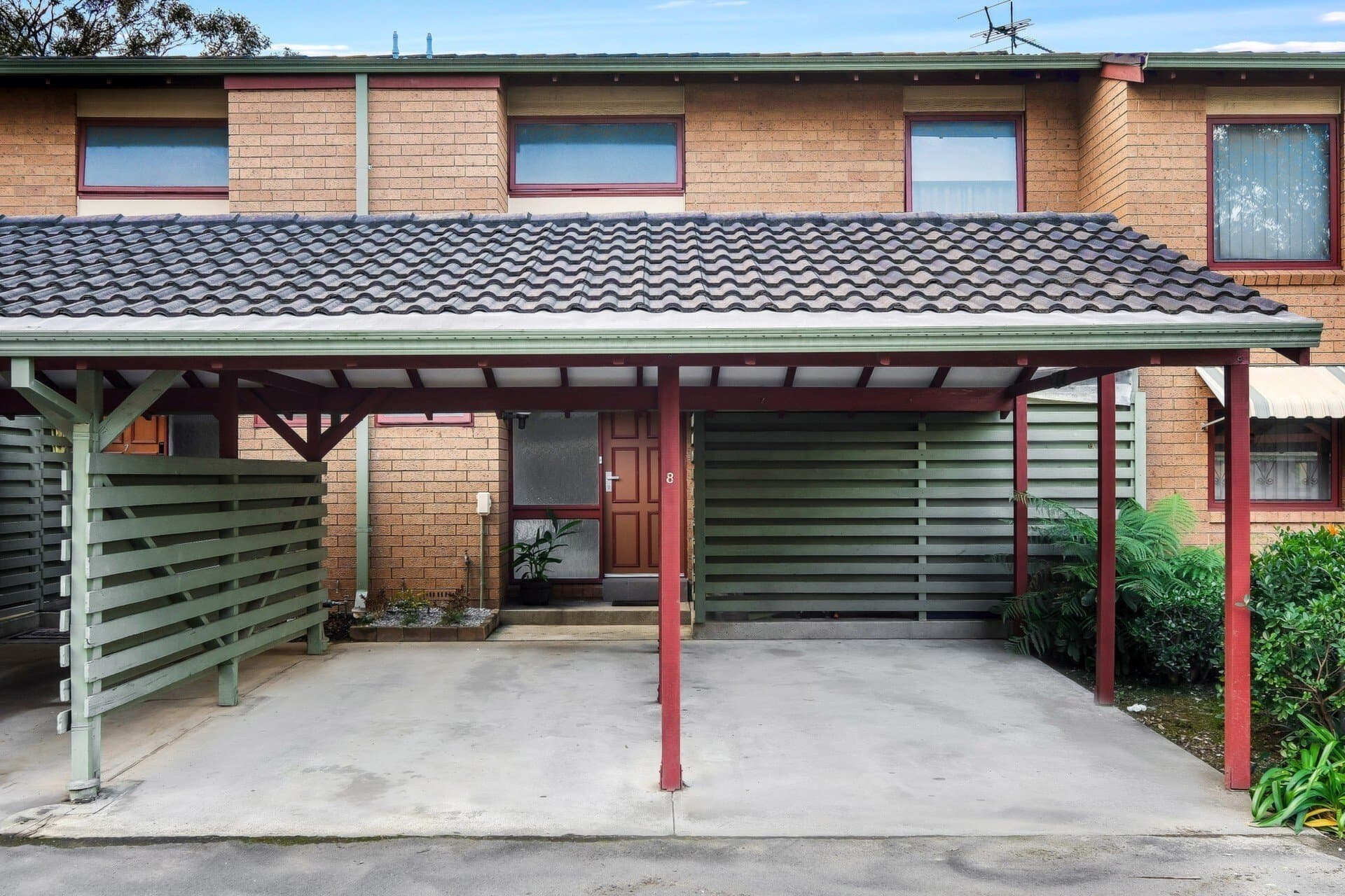 8/99 Rawson Road, Greenacre - Thumbnail 2
