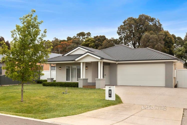 47 Casuarina Drive, Romsey, Romsey - Image 1