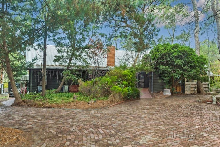 22 High Street, Woodend, Woodend - Image 1
