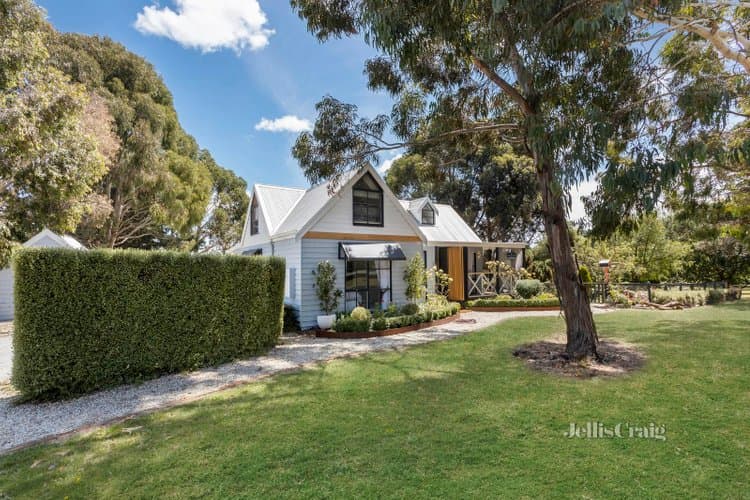365 Kingston Road, Kingston, Kingston - Image 1
